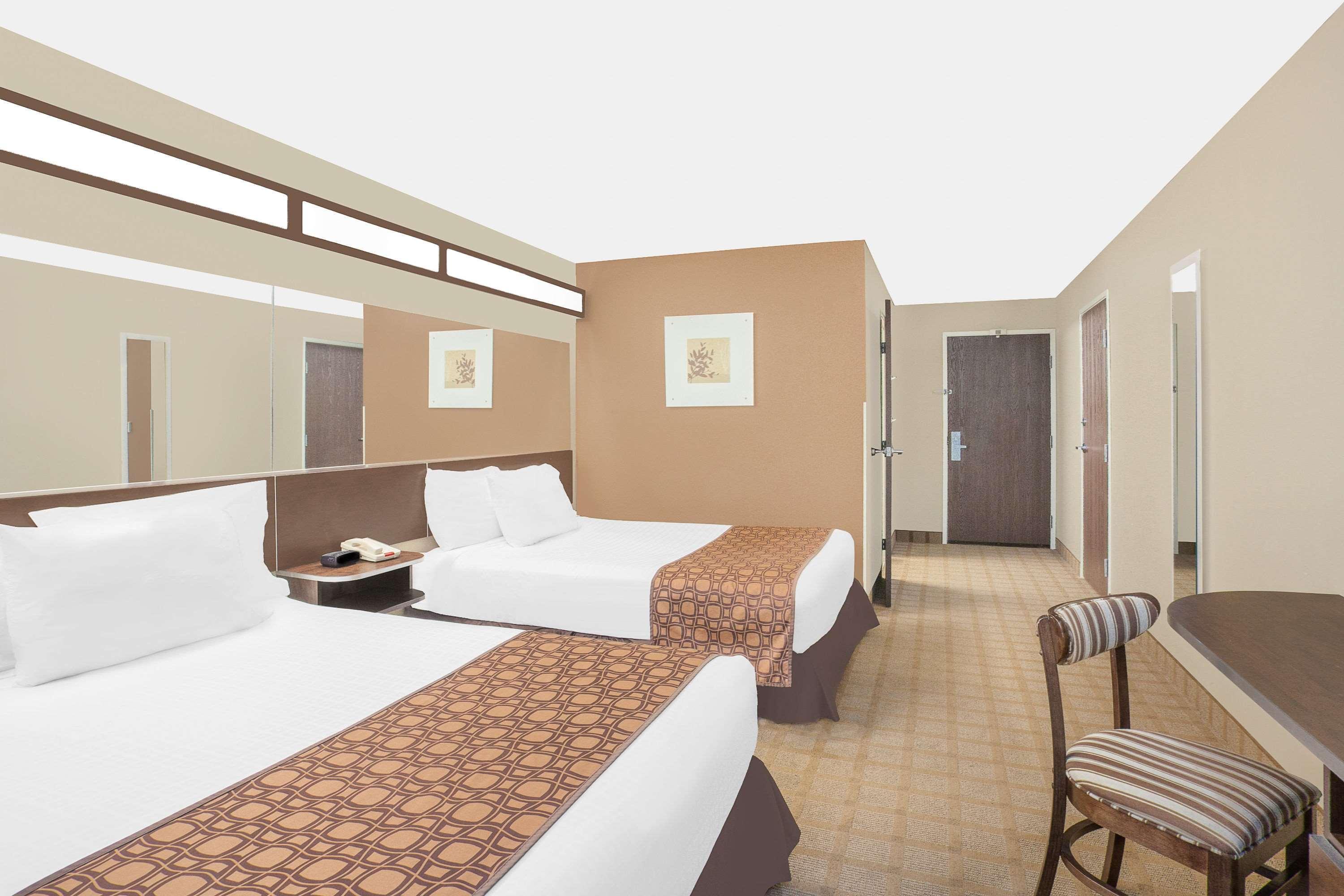 Microtel Inn & Suites By Wyndham Manchester - Newly Renovated Exterior photo